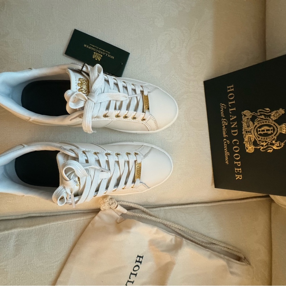 Holland Cooper Women's White Sneakers